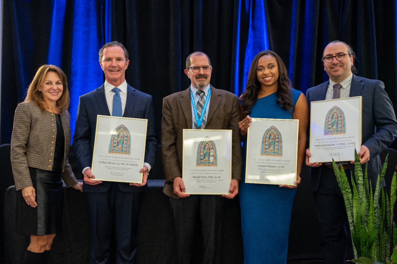 11_05_VN_Enginnering_Alumni_6827