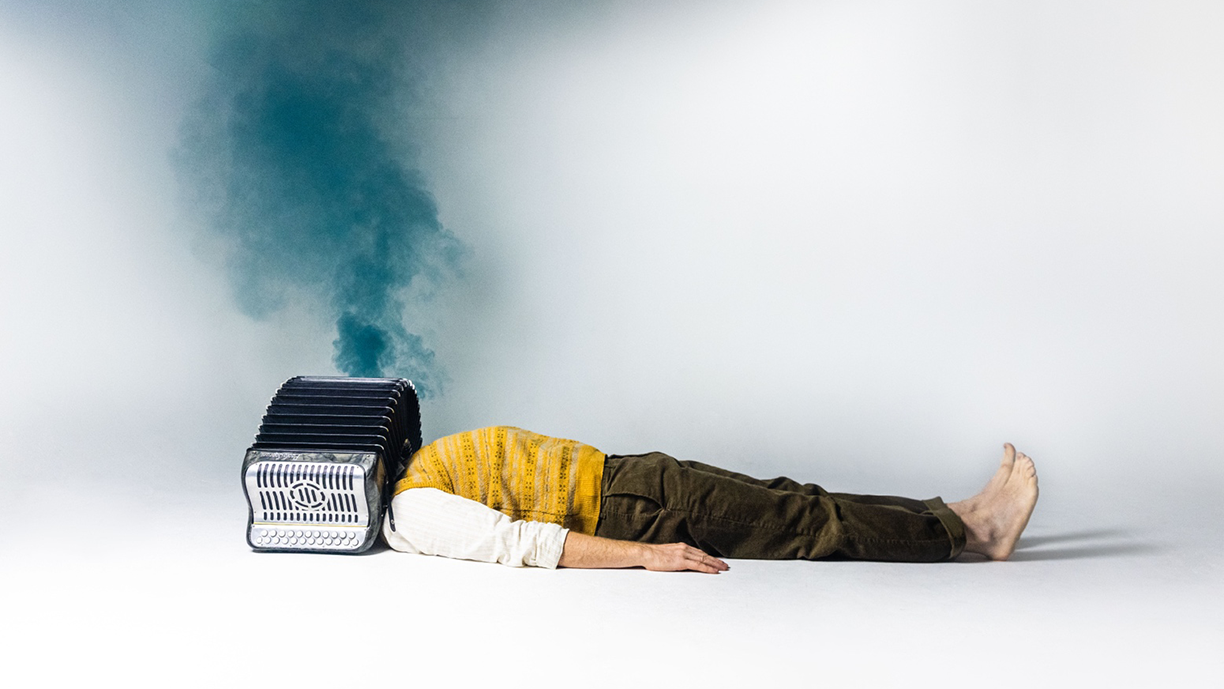 Promotional artwork for "Bellow"