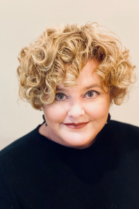 Shannon Zenk Female 2022 Annual Research Symposium keynote speaker, Dr. Shannon Zenk.