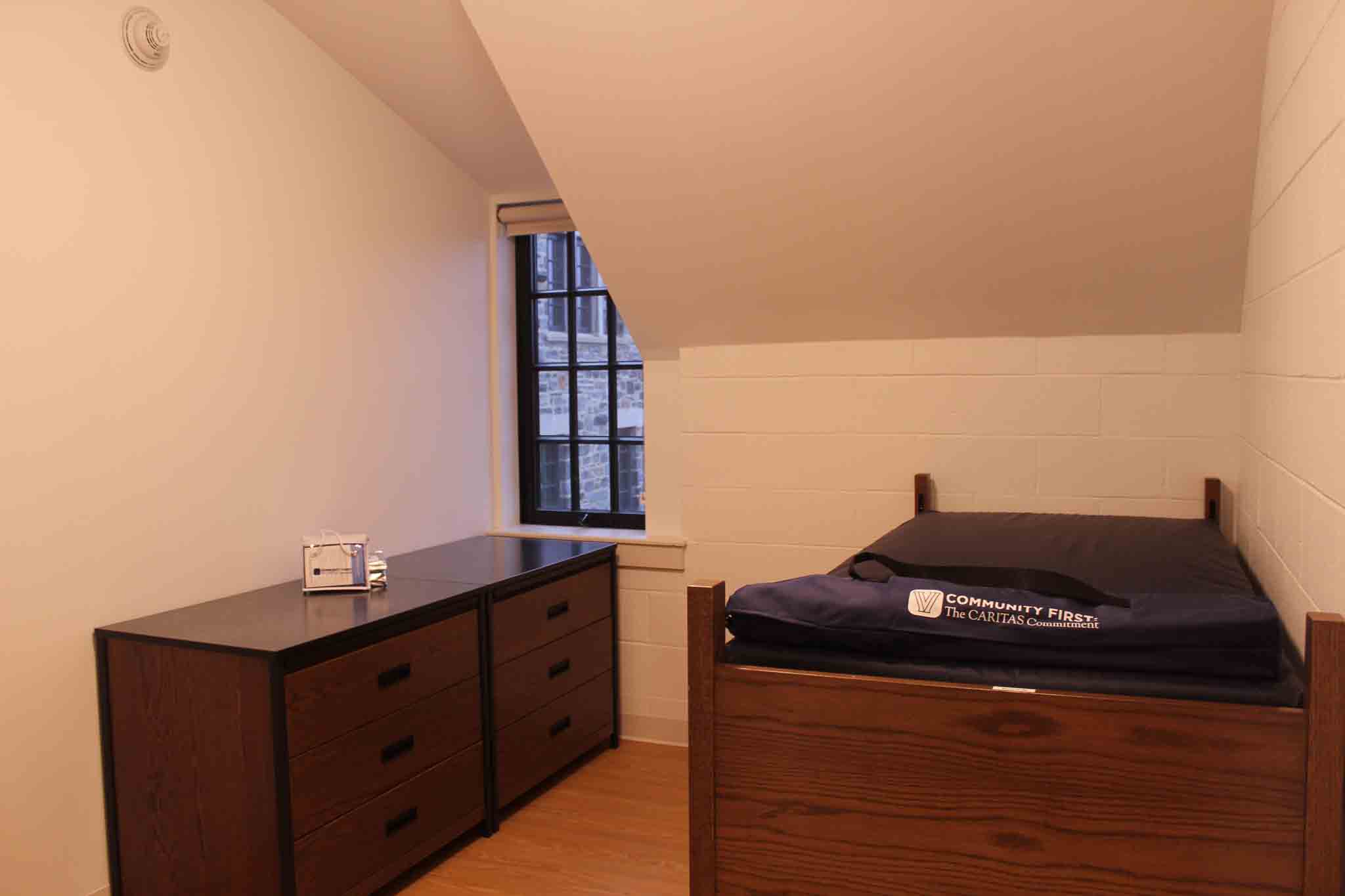 Sample photo of a room in The Commons